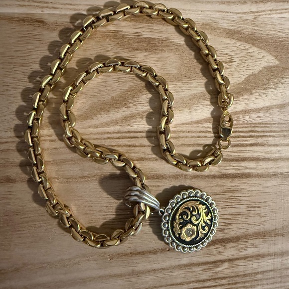 Heavy Two-tone gold and silver pendant and Necklace - Picture 1 of 7